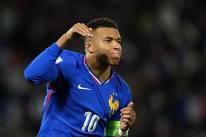 Kylian Mbappé ließ die Franzosen in Paris jubeln. - Foto: Christophe Ena/AP/dpa