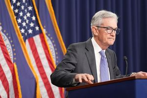 Seit Monaten musste US-Notenbank-Chef Jerome Powell sich Kritik von US-Präsident Donald Trump anhören. (Archivfoto) - Foto: Jacquelyn Martin/AP/dpa