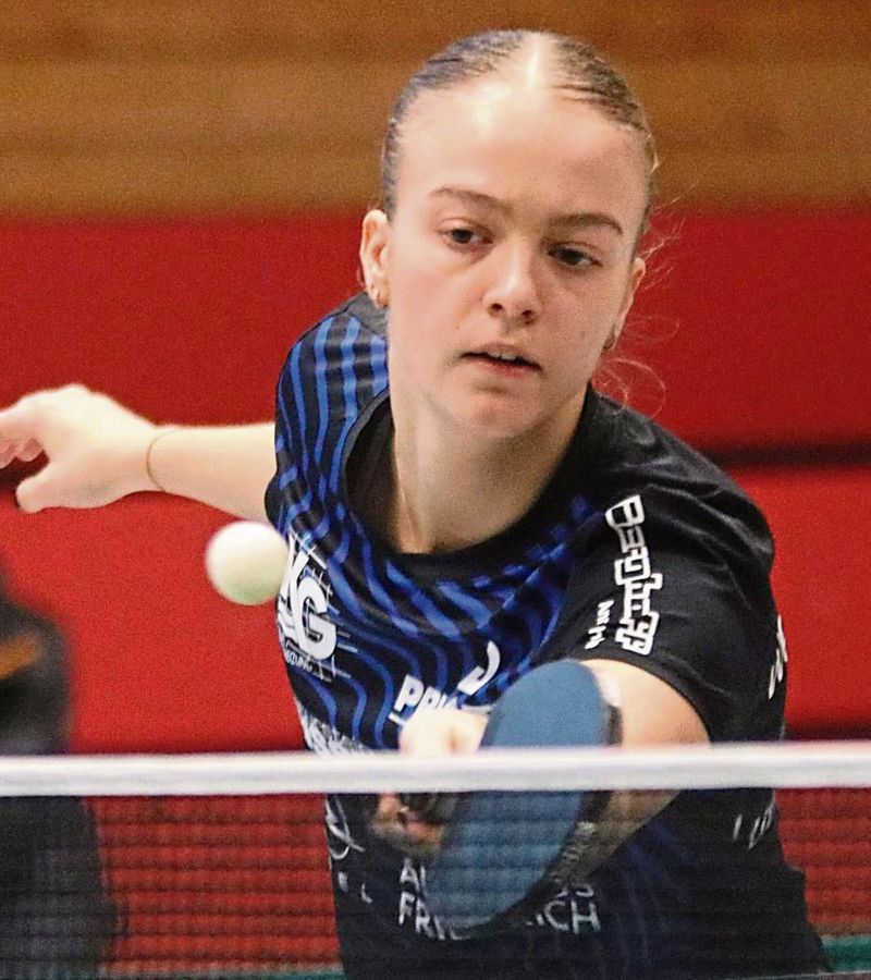 Trotz einer Topleistung von Lukrecija Juchnaite, die beide Einzel gewann, reichte es für den TTK Anröchte nicht zum Sieg gegen den MTV Tostedt. Am Ende hieß es 5:5. Foto: Thomas Wiegand