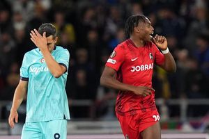 Junior Adamu freut sich über sein Tor zum 1:1. - Foto: Massimo Paolone/LaPresse via ZUMA Press/dpa