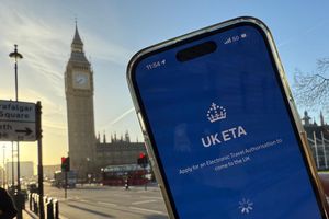 Seit dem 2. April brauchen deutsche Reisende ohne Visum eine elektronische Einreisegenehmigung. (Symbolbild) - Foto: Jan Mies/dpa