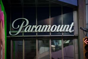 Paramount plant Medienberichten zufolge ein Gebot für den größeren Rivalen Warner Bros. Discovery. (Archivbild) - Foto: Michael Kappeler/dpa