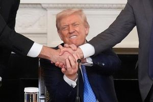 US-Präsident Donald Trump brüstet sich immer wieder, schon mehrere Kriege und große Konflikte beendet zu haben. (Archivbild) - Foto: Mark Schiefelbein/AP/dpa