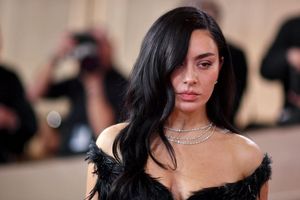 Der britische Musikstar Charli xcx wird zur Berlinale erwartet. (Archivbild) - Foto: Richard Shotwell/Invision/AP/dpa