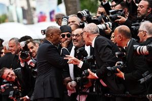 Denzel Washington kam für die Premiere seines neuen Films nach Cannes. - Foto: Gao Jing/XinHua/dpa