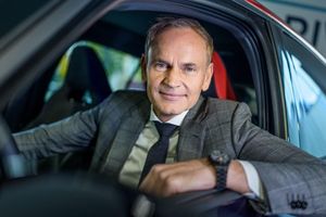VW-Konzernchef Blume: Die Autoindustrie befindet sich in «stürmischen Zeiten». - Foto: Michael Kappeler/dpa