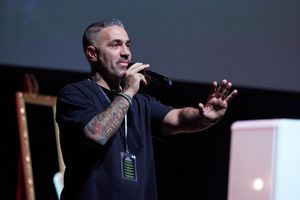 Rapper Bushido steht seit mehr als zwei Jahrzehnten auf der Bühne. (Archivbild) - Foto: Joerg Carstensen/dpa