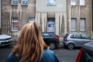 Von dem Einsatz, bei dem ein gehörloses zwölfjähriges Mädchen von dem Schuss aus einer Dienstwaffe lebensgefährlich verletzt wurde, gibt es keine Bodycam-Aufnahmen. (Archivfoto) - Foto: Christoph Reichwein/dpa