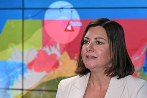 Australiens Katastrophenschutzministerin Kristy McBain warnte vor der zerstörerisch Kraft von Zyklon «Fina». - Foto: Lukas Coch/AAP/dpa