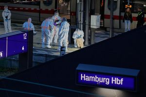 Die meisten der 18 bei dem Messerangriff Verletzten konnten das Krankenhaus inzwischen verlassen. (Archivbild) - Foto: Georg Wendt/dpa