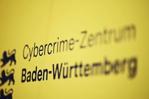 Das Cybercrime-Zentrum Baden-Württemberg und das Polizeipräsidium Ludwigsburg haben den Verdächtigen ermittelt. (Symbolbild) - Foto: Uli Deck/dpa