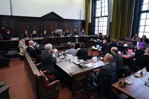 Der mutmaßliche Organisator der Entführung sagt den dritten Prozesstag in Folge vor Gericht aus. - Foto: Marcus Brandt/dpa