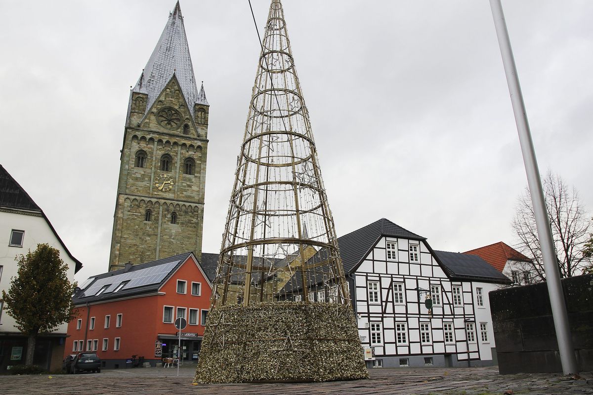 Der alternative Tannenbaum bei Tag. Foto: Puls