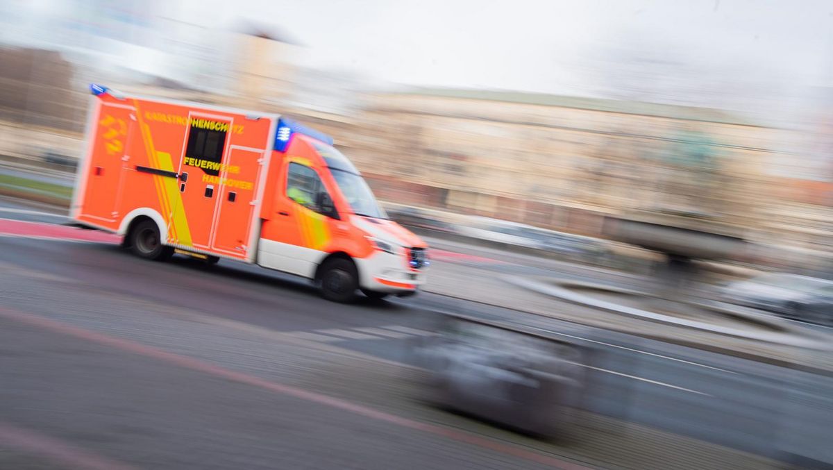 Ein Lippstädter hat sich bei einem Arbeitsunfall in Rheda-Wiedenbrück lebensgefährlich verletzt. Symbolfoto: DPA 