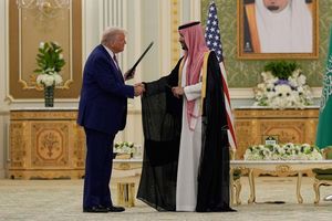 Beim Besuch von US-Präsident Trump in Saudi-Arabien geht es wie 2017 erneut um große Rüstungsgeschäfte. - Foto: Alex Brandon/AP/dpa