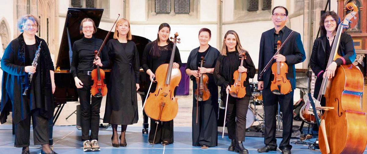 Mit Mozarts „Kleiner Nachtmusik“ spielt das „On stage“-Streicherensemble einen echten Hit der klassischen Musik.