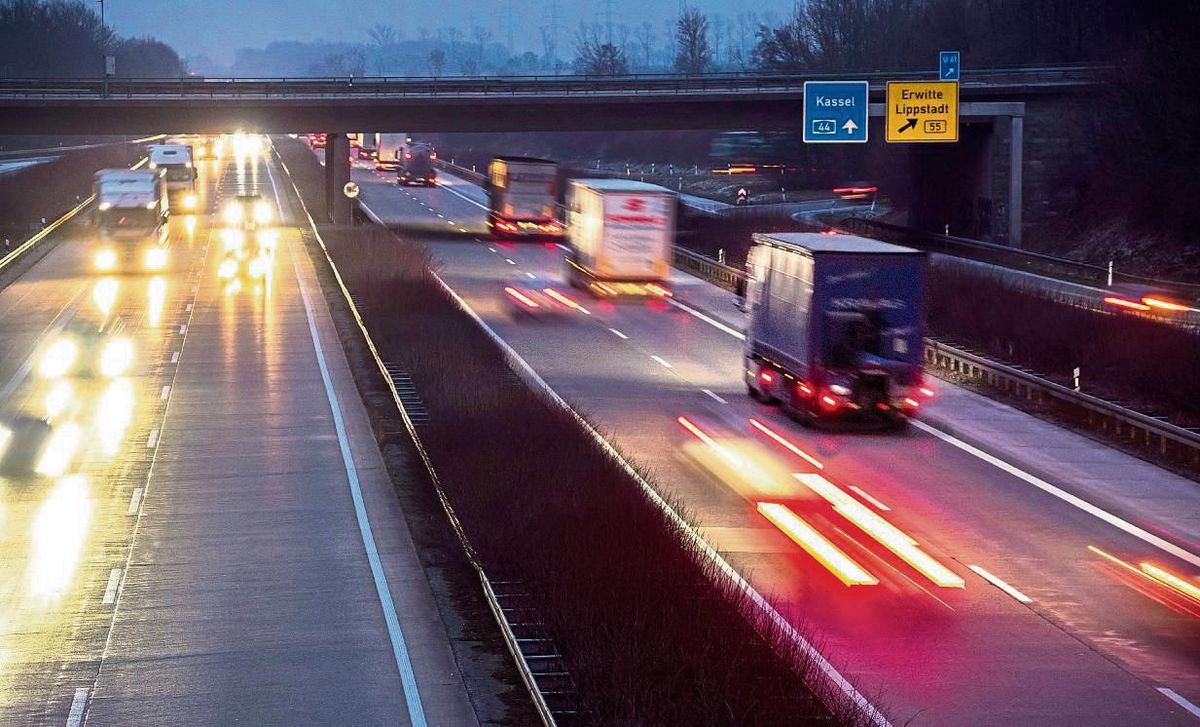 Die Autobahn 44 steht vor einer jahrelangen Sanierung. Das betrifft auch die Anschlussstelle Erwitte/Anröchte – aber wohl frühestens in zwei Jahren, wie die Autobahn GmbH mitteilte. Archivfoto: Winkelmann