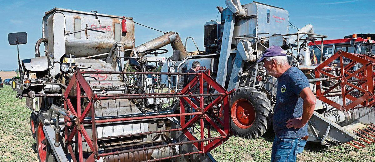 Zum Mekka für alte Landmaschinen, Oldtimer und auch Technikfreaks, entpuppten sich einmal mehr die Feldtage in Altengeseke. Fotos: Dieter Tuschen
