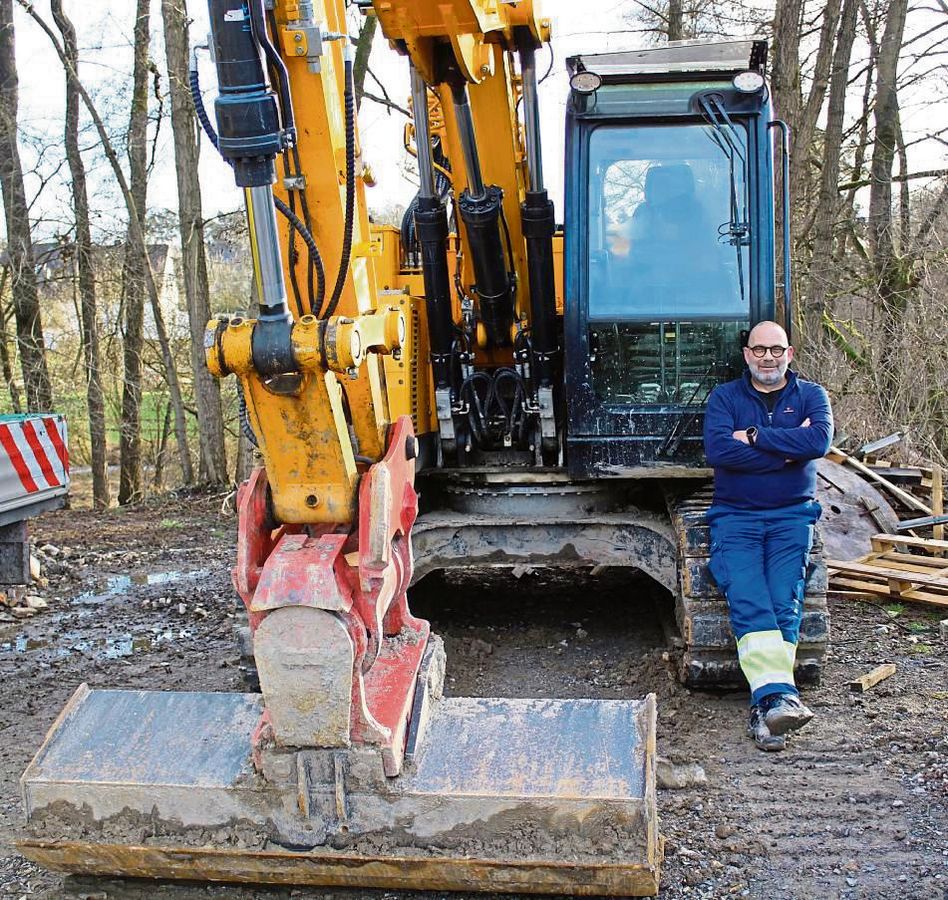 Christian Oelke, Geschäftsführer von Oebotec, spricht über Tiefbau und Glasfaserverlegungen und die unrealistischen Zeitangaben der Politik. Foto: Mintert