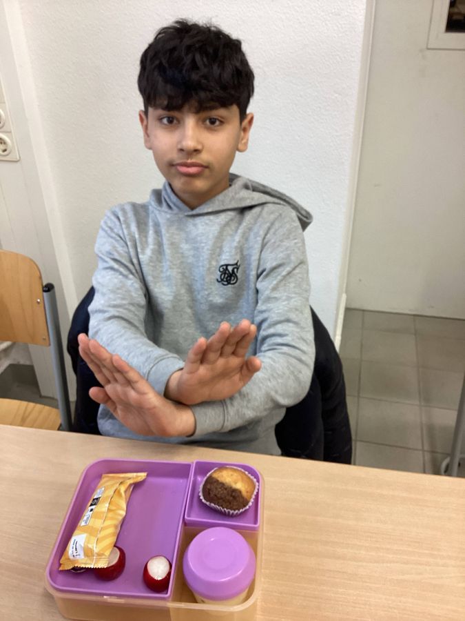 Auch auf Süßes muss LaithAl Akrad während des Ramadan verzichten. Foto: Hinz