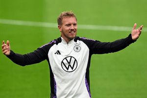 Julian Nagelsmann ist in Kontakt mit Florian Wirtz, will dem 22-Jährigen aber zu keinem Verein raten. - Foto: Federico Gambarini/dpa