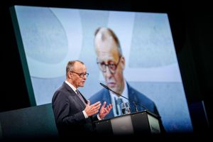 Zu einer Minderheitsregierung hat der Kanzler eine klare Meinung. - Foto: Kay Nietfeld/dpa