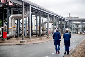 Der Gasspeicher Rehden in Niedersachsen - auch diese Anlage ist derzeit nicht allzu voll. (Archivbild) - Foto: Hauke-Christian Dittrich/dpa