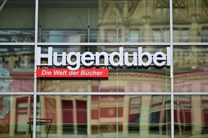 Hugendubel zählt zu den größten Buchhändlern in Deutschland. (Archivbild) - Foto: Martin Schutt/dpa