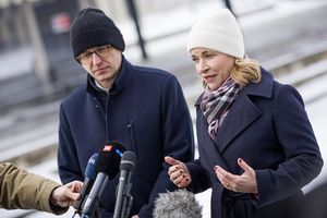 Die Lage auf den Schienen entspannt sich laut Evelyn Palla immer weiter. - Foto: Moritz Frankenberg/dpa