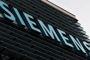Siemens verzeichnet beim Gewinn ein Minus von 38 Prozent. - Foto: Karl-Josef Hildenbrand/dpa