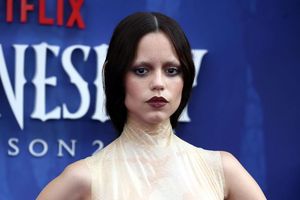 Hauptdarstellerin Jenna Ortega bei der Weltpremiere von der 2. Staffel von «Wednesday» im Juli in London. - Foto: Fred Duval/SOPA Images via ZUMA Press Wire/dpa