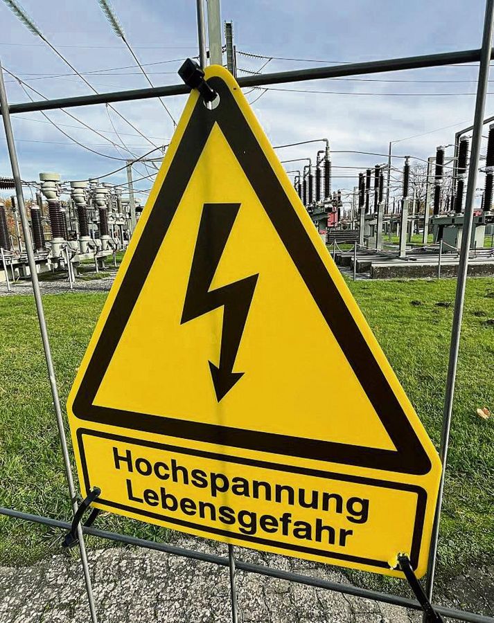 „Ein extrem hoher Grad der Kriminalität“ wäre laut Stadtwerke-Chef Siegfried Müller nötig, um in Lippstadt einen Anschlag auf das Stromnetz zu verüben. Archivfoto: Friedrich