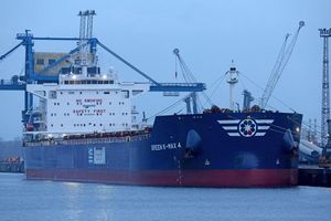 Der Wirtschaft droht laut Ifo eine lange Wachstumsschwäche. (Archivbild) - Foto: Bernd Wüstneck/dpa