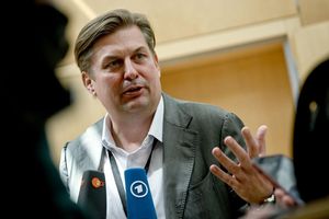 Der Bundestag hat Durchsuchungen beim AfD-Abgeordneten Krah genehmigt. (Archivbild) - Foto: Britta Pedersen/dpa