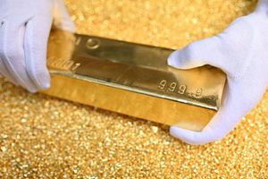 Gold ist unter anderem als Wertanlage beliebt. - Foto: Uli Deck/dpa