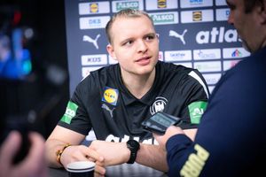 Keine Angst vor Dänemark: Handball-Nationalspieler Justus Fischer glaubt an einen deutschen Sieg. - Foto: Sina Schuldt/dpa