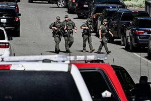 Der Einsatz zog sich lange hin. - Foto: Kathy Plonka/The Spokesman-Review/AP/dpa