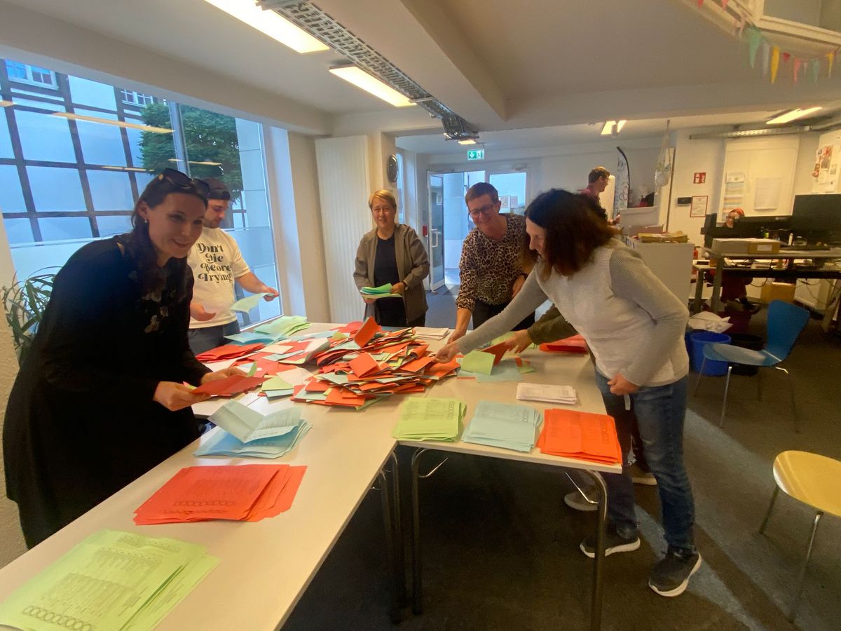 Vorsortierung der vier Wahlen zu Landrat, Kreistag, Bürgermeistern und Räten. Alle Ergebnisse aus den Wahlbezirken finden Sie in dieser Übersicht. Foto: Tuschen