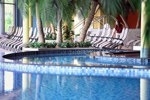 In der Havel-Therme in Werder hat es nach Angaben von Geschäftsführer Andreas Schauer Probleme mit gewaltbereiten Männergruppen gegeben. (Archivfoto) - Foto: Soeren Stache/dpa-Zentralbild/dpa