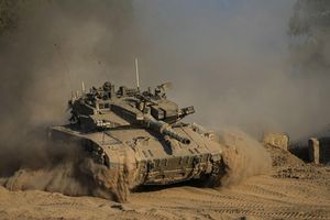 Werden künftig wieder deutsche Motoren für israelische Panzer geliefert? (Symbolbild) - Foto: Tsafrir Abayov/AP/dpa