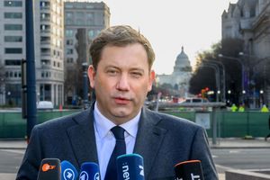 Die USA hatten Finanzminister der G7-Staaten, aber auch von Australien, Südkorea, Indien und Mexiko kurzfristig zu einem Treffen zum Thema eingeladen. - Foto: Soeren Stache/dpa