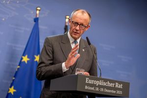 Für Kanzler Merz war der Gipfel eine Bewährungsprobe als europäische Führungsfigur. - Foto: Michael Kappeler/dpa