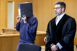 Gegen einen in Aachen verurteilten Krankenpfleger wird auch in Köln ermittelt. (Archivbild) - Foto: Oliver Berg/dpa