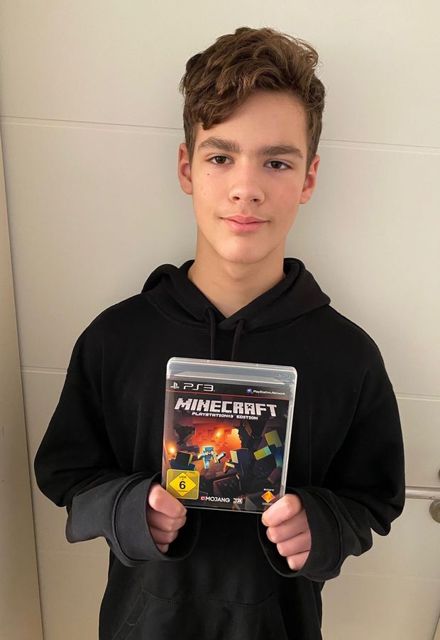 Raphael kennt sich mit Computerspielen aus. Foto: Schule im Grünen Winkel