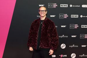 DJ Alle Farben feierte Anfang des Jahres seinen zweiten Geburtstag. - Foto: Friso Gentsch/dpa