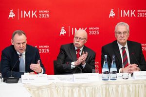 Für den Gastgeber, Bremens langjährigen Innensenator Ulrich Mäurer (SPD), war es die letzte Innenministerkonferenz. - Foto: Sina Schuldt/dpa