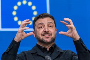 Drängt auf eine schnelle Entscheidung für Geld für sein Land: Der ukrainische Präsident Wolodymyr Selenskyj. - Foto: Michael Kappeler/dpa