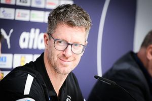 Markus Gaugisch bleibt Bundestrainer der deutschen Handballerinnen. - Foto: Sina Schuldt/dpa