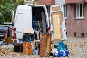 Statistiker haben ermittelt, wann junge Menschen aus dem Elternhaus ausziehen. (Symbolbild) - Foto: Hendrik Schmidt/dpa