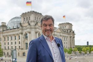 Markus Söder (CSU), Bundesvorsitzender, beim ARD-Sommerinterview vor einem Jahr. - Foto: Joerg Carstensen/dpa